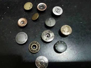 jeans button
